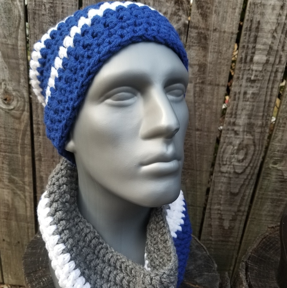 NWT Handmade Crochet Hat & Cowl Set Blue Grey